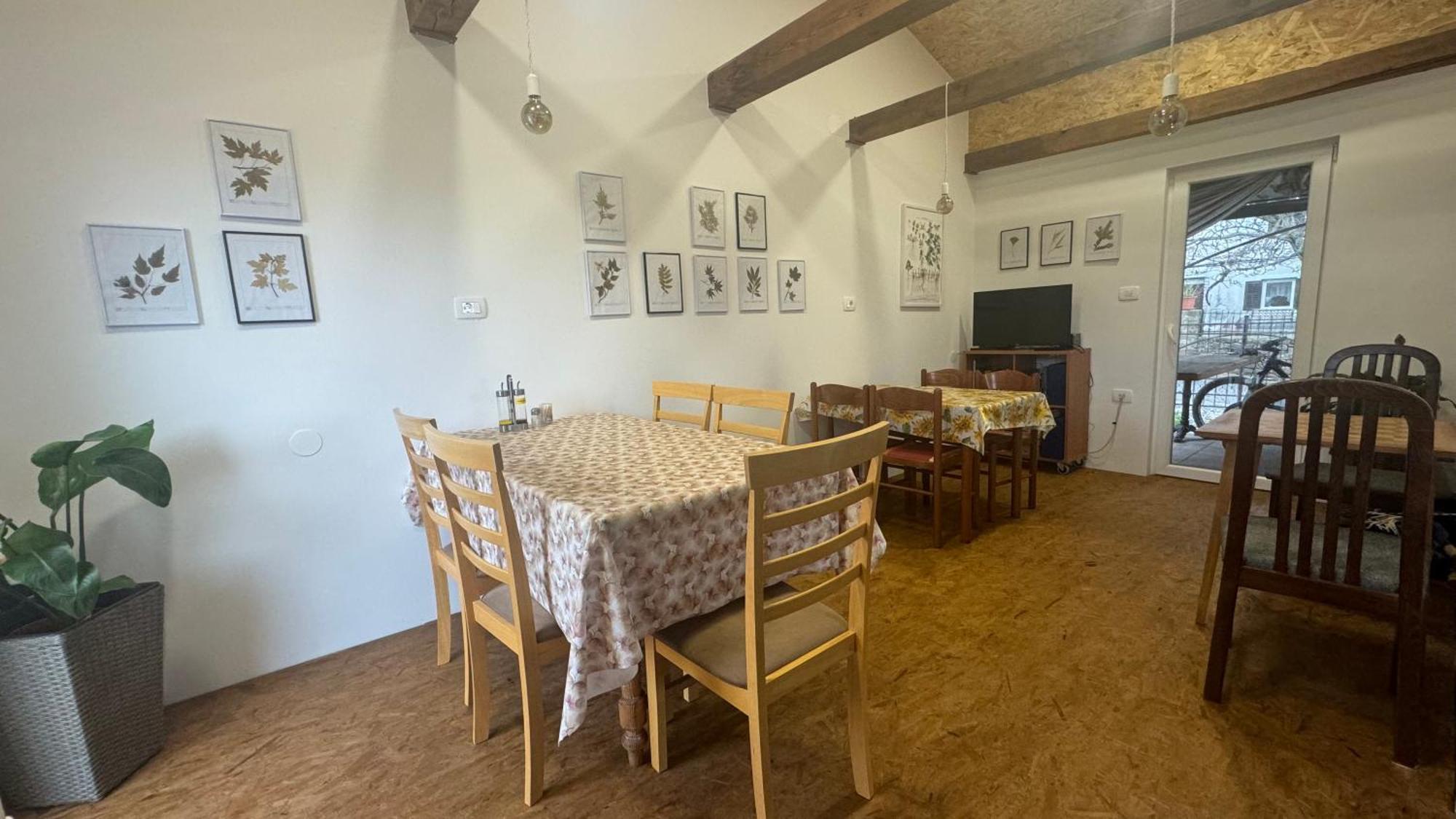 Guesthouse Flora Копер Экстерьер фото